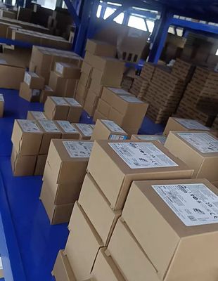 Siemens 6AV6645-0AC01-0AX0 SIMATIC MOBILE PANEL 177 DP W. INTEGRATEDENABLING BUTTON,STOP BUTTON, HANDWHEEL,KEY SWITCH AND ILLUMINATED